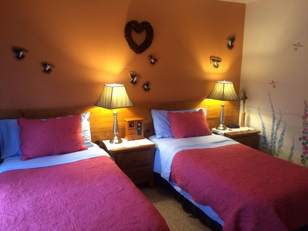 Greenwood Country Inn Pemberton Habitación foto